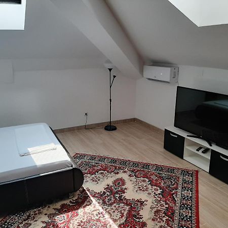 Aleksandrija Apartment Ni Exterior foto
