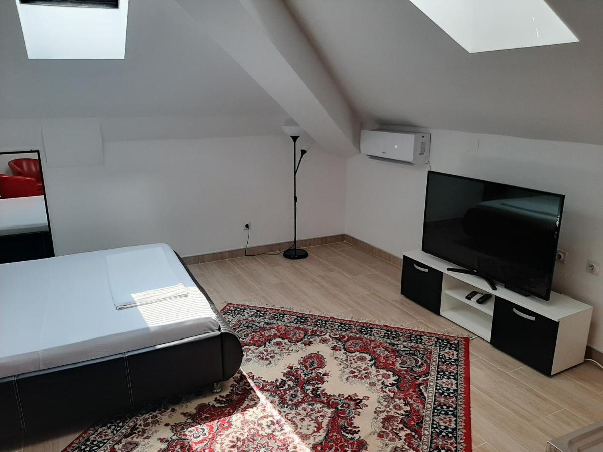 Aleksandrija Apartment Ni Exterior foto